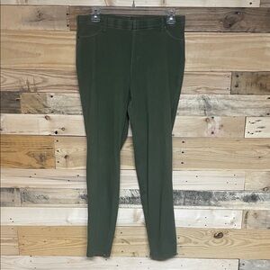 2/$30 Time and Tru size Large (12-14) Olive Green Jegging Stretchy Soft Pants